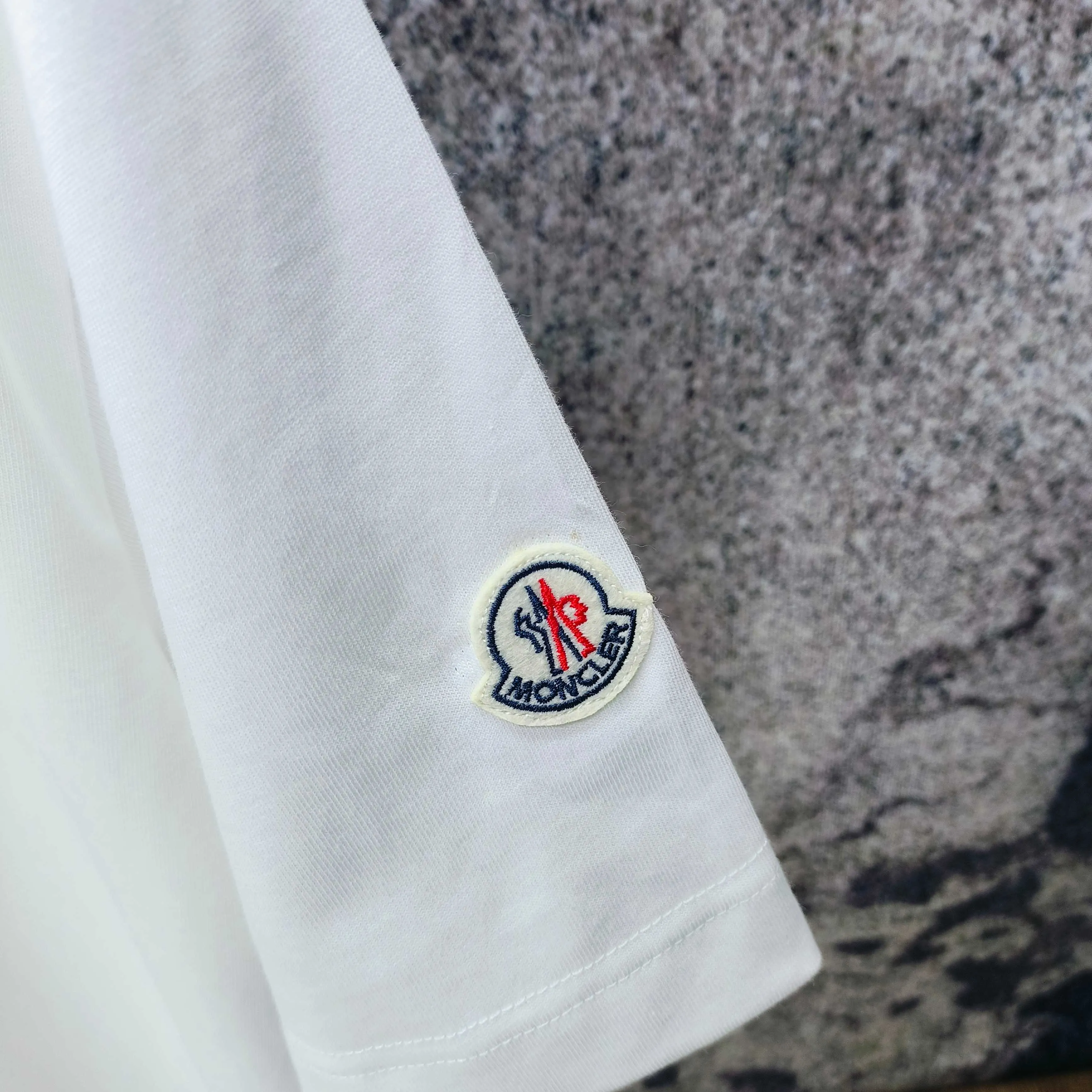 MONCLER 2026 New Arrival 280 t Same Style Size S M L XL XXL Black White